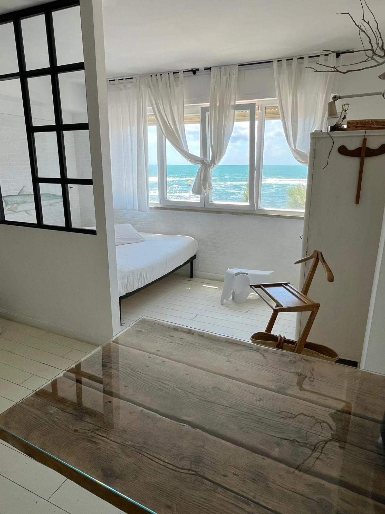 Sunset Loft Apartment Livorno Room photo